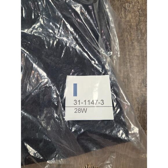 Woman Within NEW Straight-Leg All-Cotton Pull-On 7-Day Elastic-Waist Jeans 28W - Picture 3 of 5